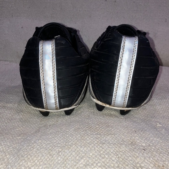 Rawlings men’s size 10 turf soccer / football Athletic Shoes stitched metal pins - Picture 3 of 14